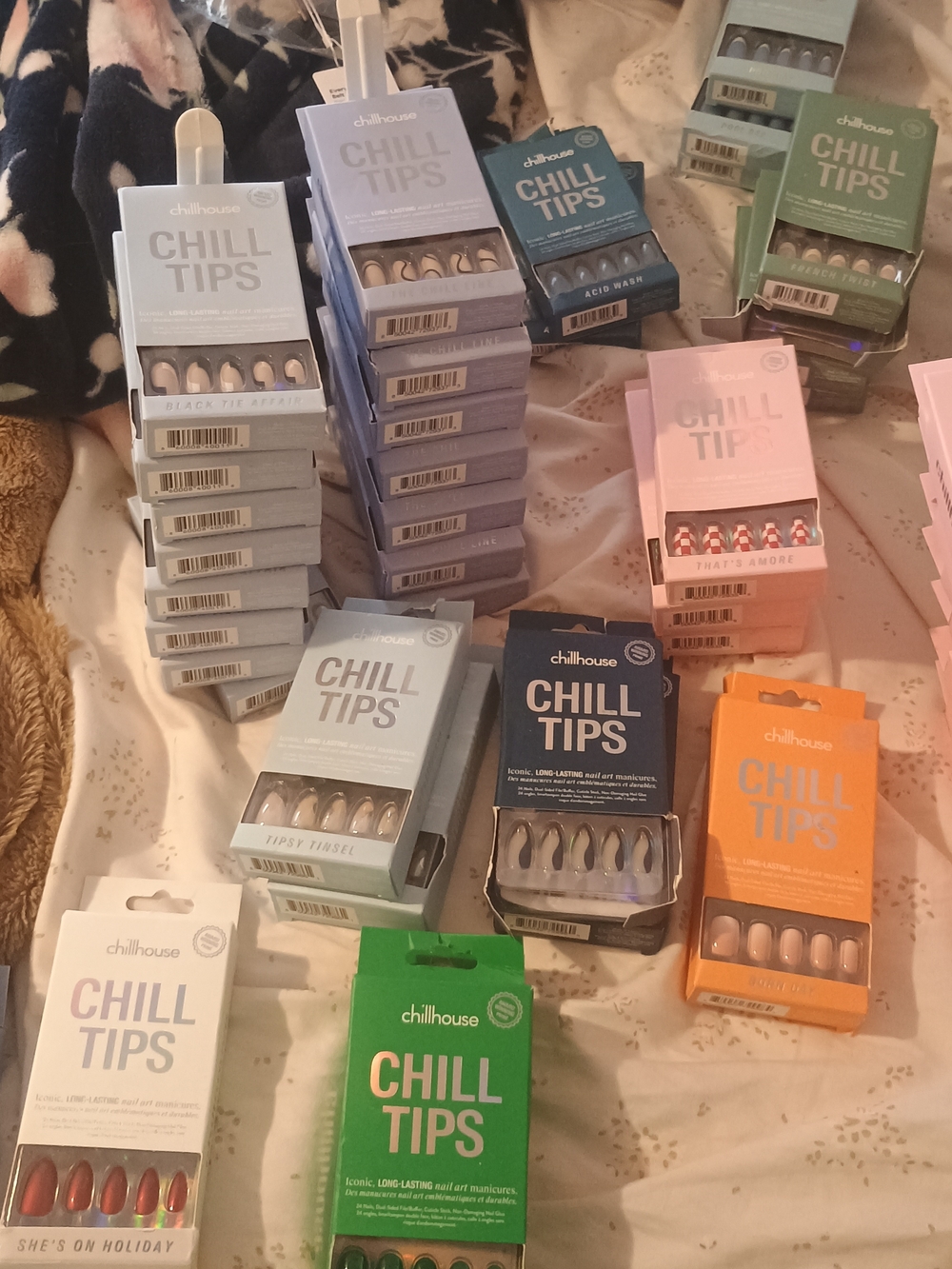Chill House Chill Tips Press-On Nails -